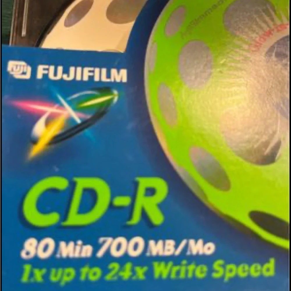 FujiFilm 7- pack CD-Rv80 Min 700 MB/MO Glow Disc’s